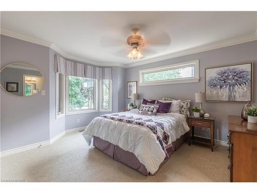 10 1/2 Colton Avenue, St. Catharines, ON - Indoor Photo Showing Bedroom