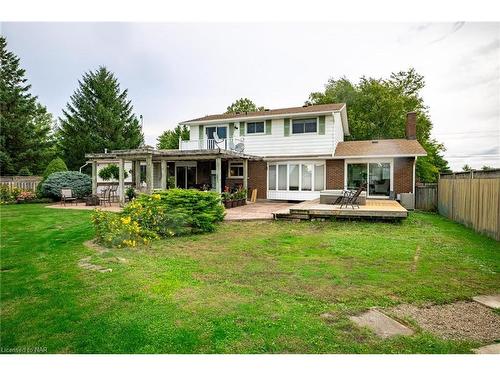 2065 Seventh St Louth, St. Catharines, ON - Outdoor With Deck Patio Veranda