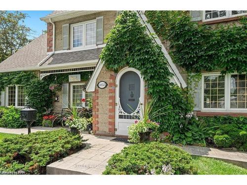 3855 St James Avenue, Niagara Falls, ON - Outdoor