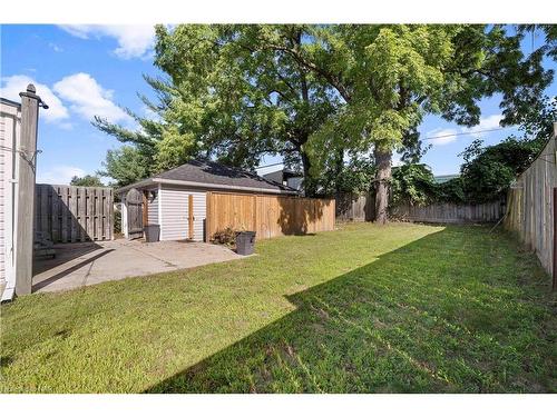 6261 Ker Street, Niagara Falls, ON - Outdoor With Backyard