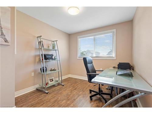 287 Tanbark Road, Niagara-On-The-Lake, ON - Indoor Photo Showing Office