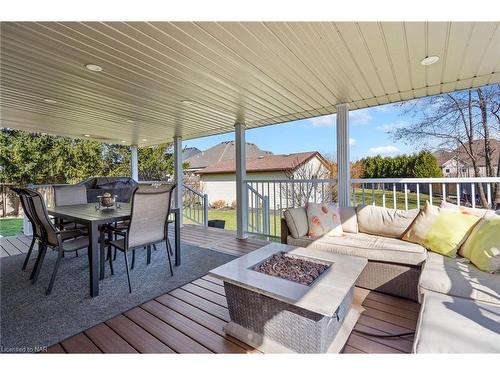 287 Tanbark Road, Niagara-On-The-Lake, ON - Outdoor With Deck Patio Veranda With Exterior