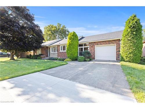 12 Broderick Avenue, Thorold, ON - Outdoor With Facade