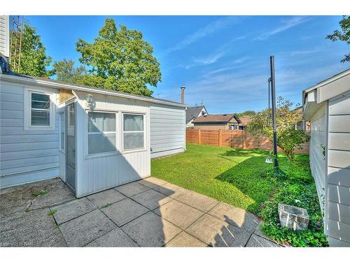 6041 Coholan Street, Niagara Falls, ON - Outdoor With Exterior