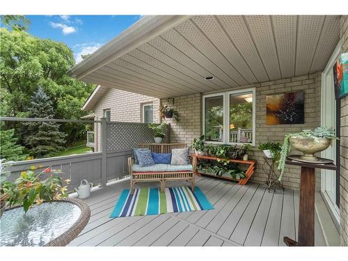 47 Stonegate Place, Fonthill, ON - Outdoor With Deck Patio Veranda With Exterior