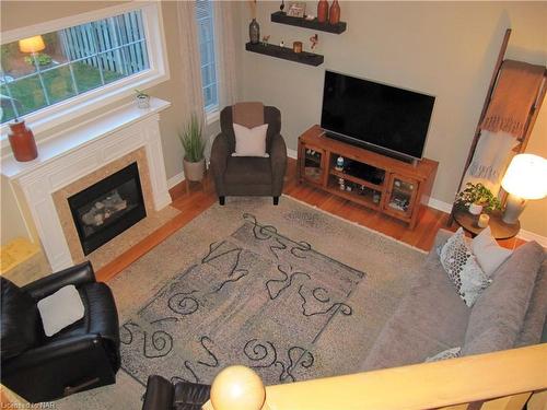 36 Honey Locust Circle, Thorold, ON - Indoor Photo Showing Living Room With Fireplace