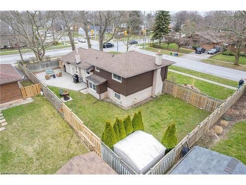 6921 Freeman Street, Niagara Falls, ON - Outdoor