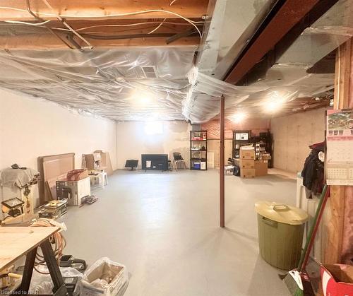 14 Saddler Street, Fonthill, ON - Indoor Photo Showing Basement