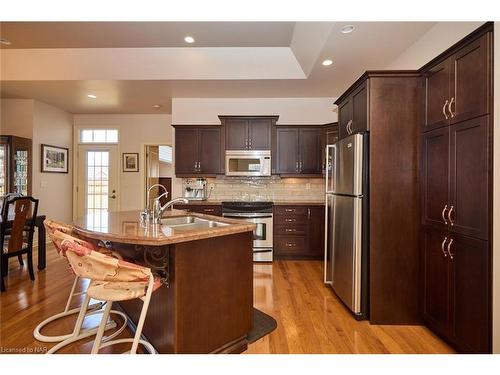 2 Seyval Place, Niagara-On-The-Lake, ON - Indoor Photo Showing Kitchen With Double Sink