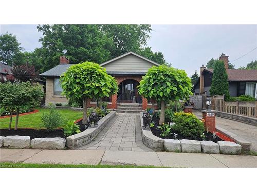 6835 Wills Street, Niagara Falls, ON - Outdoor