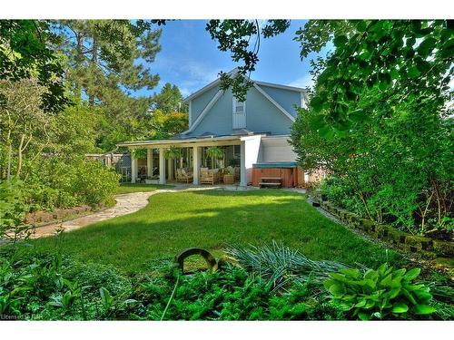 202 Anne Street, Niagara-On-The-Lake, ON - Outdoor With Deck Patio Veranda