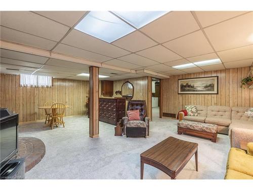 11 Brisbane Glen, St. Catharines, ON - Indoor Photo Showing Basement