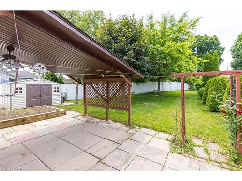 11 Brisbane Glen, St. Catharines, ON - Outdoor With Deck Patio Veranda