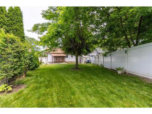 11 Brisbane Glen, St. Catharines, ON - Outdoor With Backyard