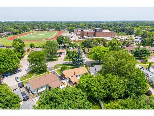 11 Brisbane Glen, St. Catharines, ON - Outdoor With View