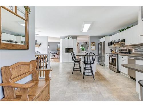 3476 White Road, Port Colborne, ON - Indoor Photo Showing Kitchen