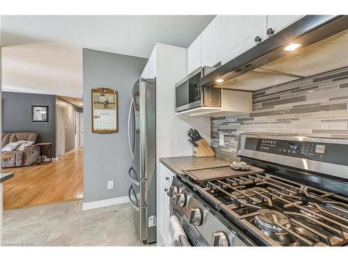 3476 White Road, Port Colborne, ON - Indoor Photo Showing Kitchen