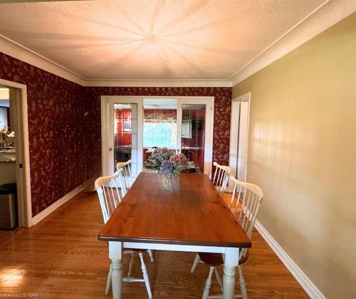 1 Lakewood Crescent, Port Colborne, ON - Indoor Photo Showing Dining Room