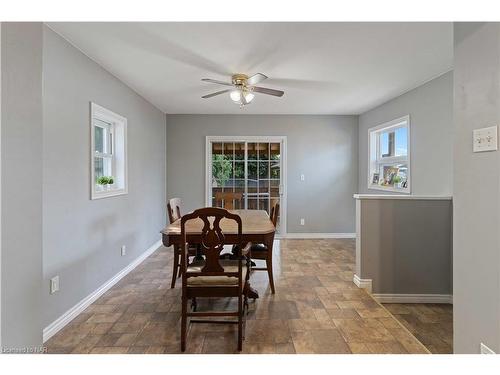 112 Clara Street, Thorold, ON - Indoor Photo Showing Dining Room