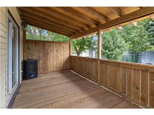 112 Clara Street, Thorold, ON - Outdoor With Deck Patio Veranda With Exterior