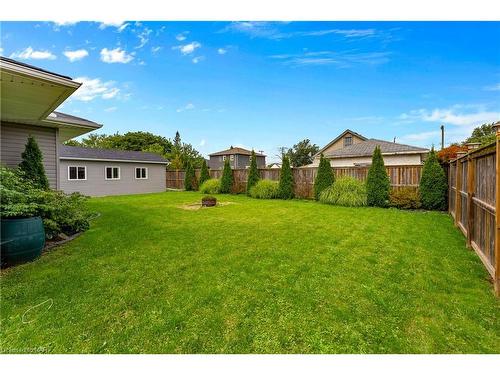 114 Marigold Street, Welland, ON - Outdoor With Backyard