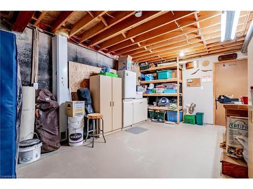 7724 Cortina Crescent, Niagara Falls, ON - Indoor Photo Showing Basement