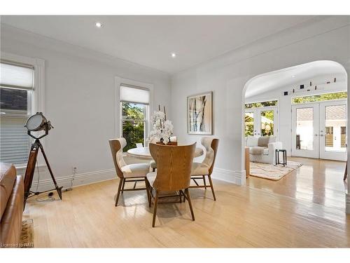 6 Simcoe Street, St. Catharines, ON - Indoor Photo Showing Dining Room