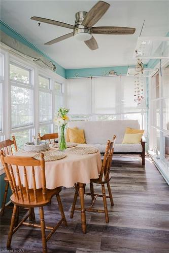 11154 Churchill Av Avenue, Port Colborne, ON - Indoor Photo Showing Dining Room