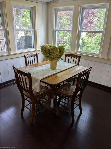 3104 Evadere Avenue, Fort Erie, ON - Indoor Photo Showing Dining Room