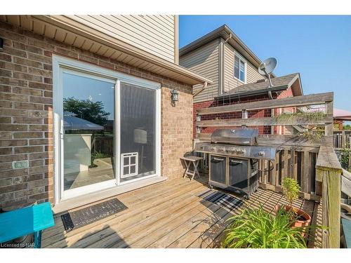 6622 Mary Drive, Niagara Falls, ON - Outdoor With Deck Patio Veranda With Exterior