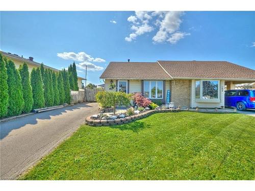 104 Carriage Road, St. Catharines, ON - Outdoor