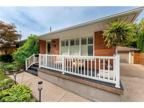 4 Joanna Drive, St. Catharines, ON - Outdoor With Deck Patio Veranda With Exterior