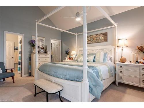 83 Nantuckett Road, Crystal Beach, ON - Indoor Photo Showing Bedroom