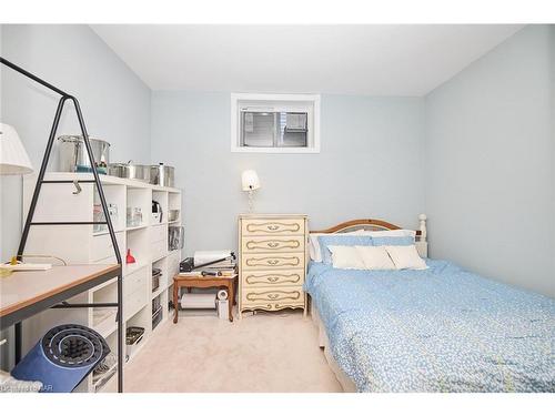 83 Nantuckett Road, Crystal Beach, ON - Indoor Photo Showing Bedroom