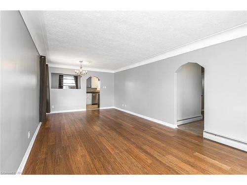 106 Highland Avenue, Port Colborne, ON - Indoor Photo Showing Other Room