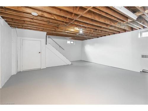 106 Highland Avenue, Port Colborne, ON - Indoor Photo Showing Basement