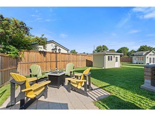 4045 Fieldstone Avenue, Niagara Falls, ON - Outdoor With Deck Patio Veranda With Backyard