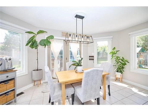 23 Barbican Trail, St. Catharines, ON - Indoor Photo Showing Dining Room