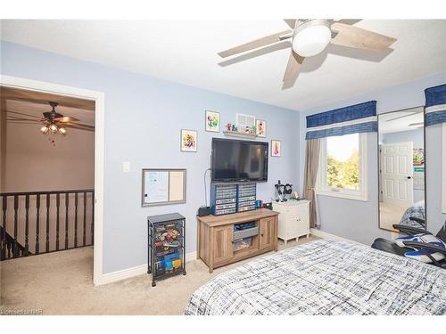 23 Barbican Trail, St. Catharines, ON - Indoor Photo Showing Bedroom