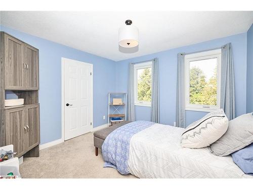 23 Barbican Trail, St. Catharines, ON - Indoor Photo Showing Bedroom