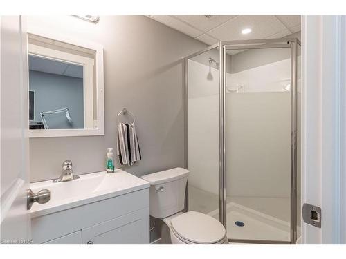 6-3573 Dominion Road, Ridgeway, ON - Indoor Photo Showing Bathroom