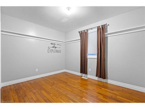 20 Tanbark Road, Niagara-On-The-Lake, ON - Indoor Photo Showing Other Room