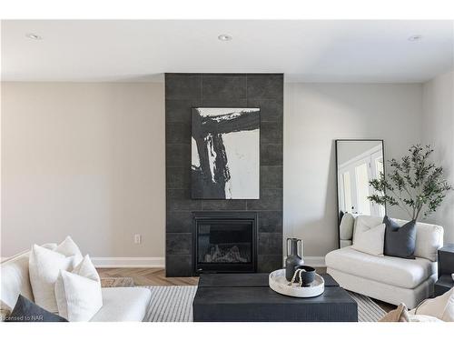 3589 Whispering Woods Trail, Ridgeway, ON - Indoor Photo Showing Living Room With Fireplace