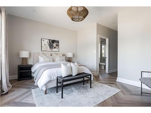 3589 Whispering Woods Trail, Ridgeway, ON - Indoor Photo Showing Bedroom