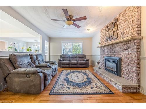 8 Donalda Court, St. Catharines, ON - Indoor Photo Showing Living Room With Fireplace