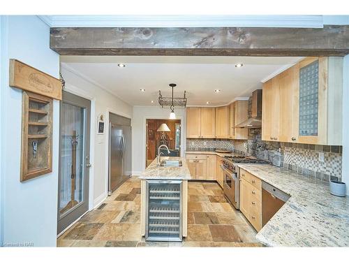 26 Christie Street, St. Catharines, ON - Indoor Photo Showing Kitchen