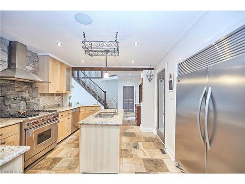 26 Christie Street, St. Catharines, ON - Indoor Photo Showing Kitchen With Double Sink With Upgraded Kitchen