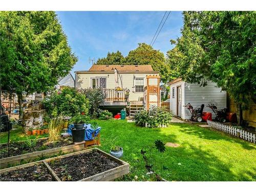 41 Sandown Street, St. Catharines, ON - Outdoor With Deck Patio Veranda