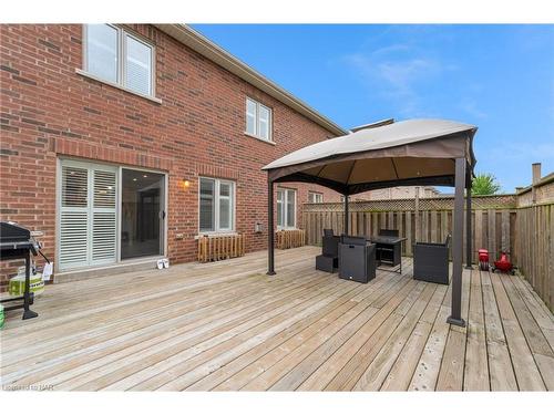 6 Durham Way, Niagara-On-The-Lake, ON - Outdoor With Deck Patio Veranda With Exterior