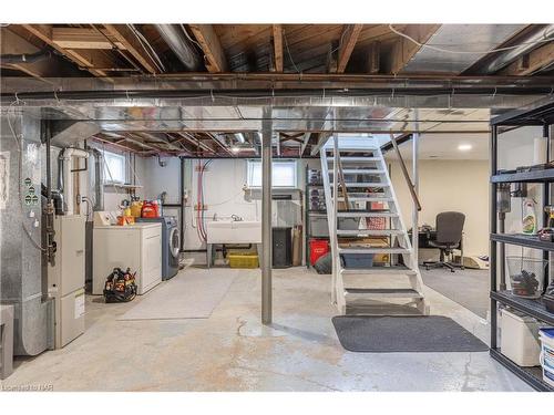 95 Ost Avenue, Port Colborne, ON - Indoor Photo Showing Basement